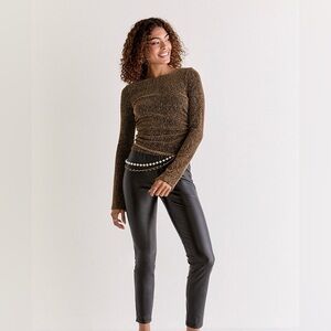 Francesca’s Cecilia Glitter Knit Long Sleeve Top Size Small